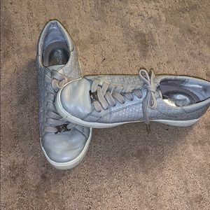 MICHAEL KORS TENNIS SHOES